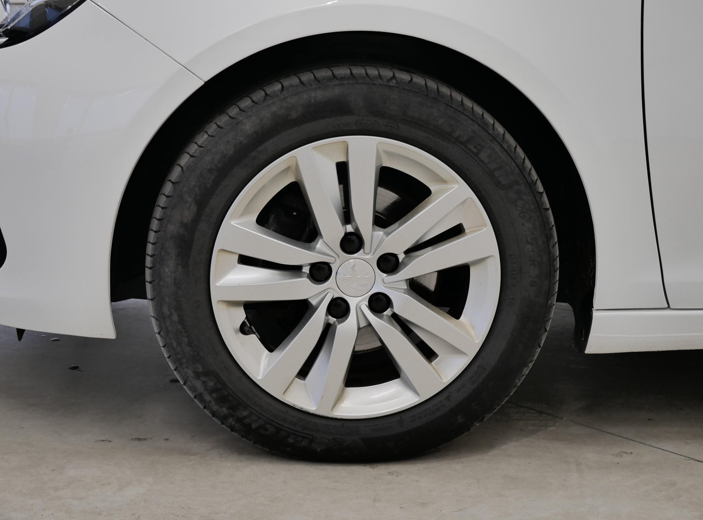 Peugeot 308 SW 1.5 BlueHDI 96 kW