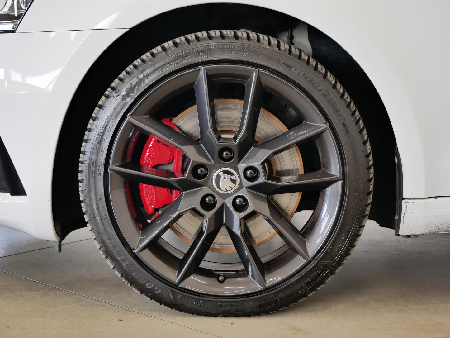 Škoda Octavia 2.0 TSI 169 kW RS Challenge