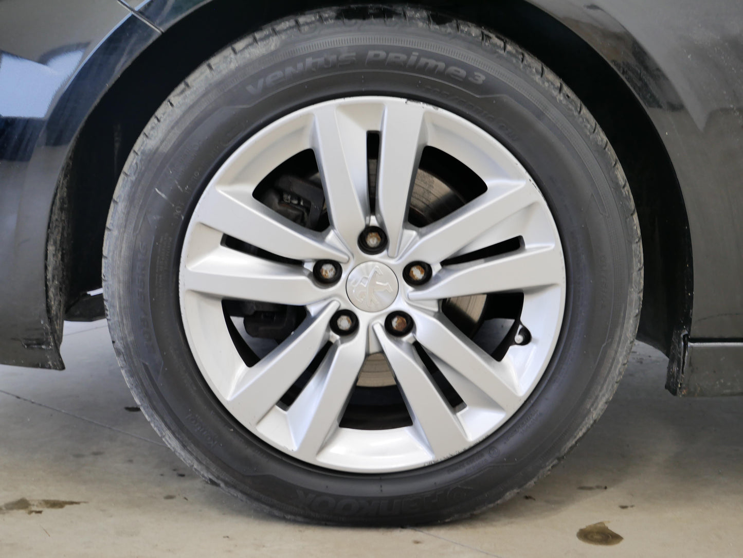Peugeot 308 1.6Blue-HDi 88kW Business-Line