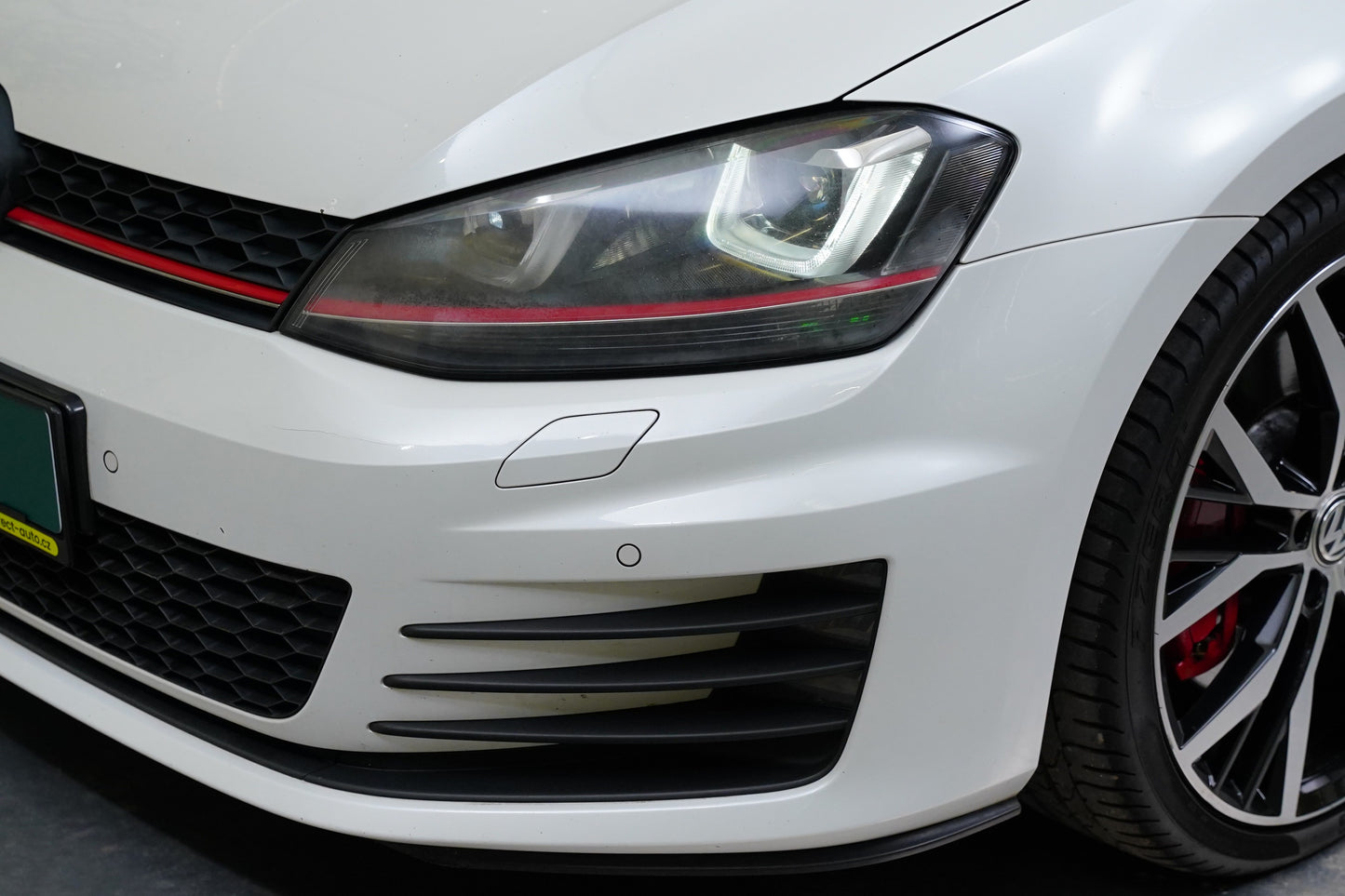Volkswagen Golf 2.0 TSI 169 kW GTI Performance