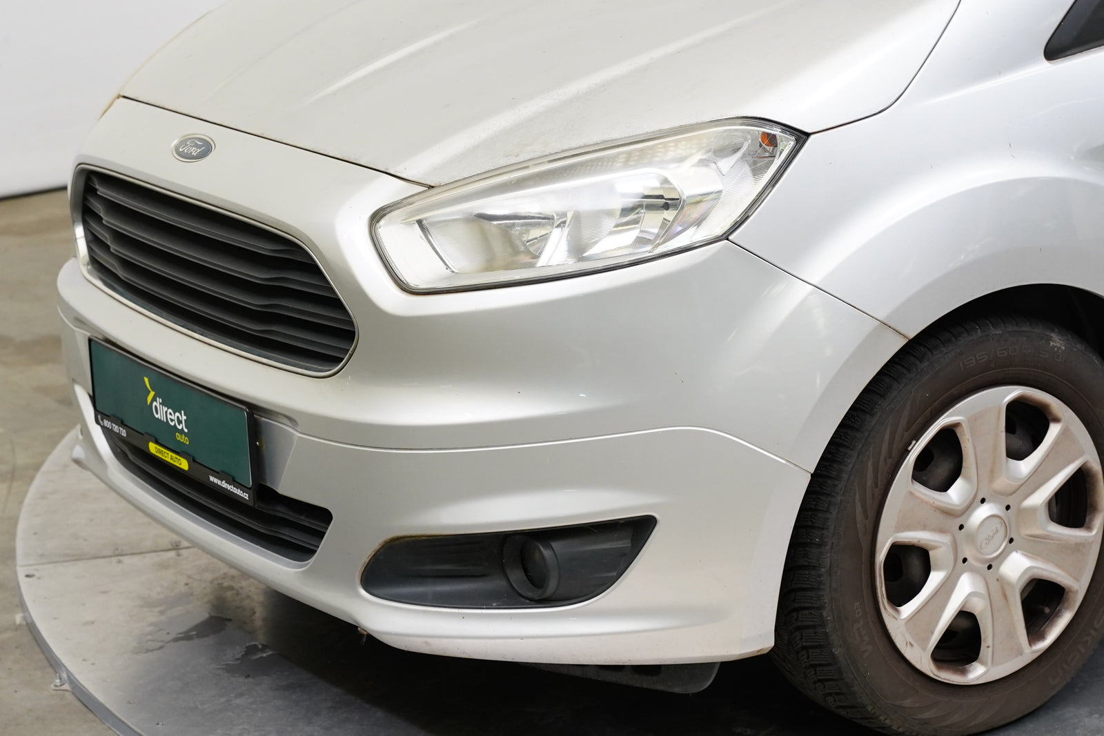 Ford Tourneo Courier 1.0 EcoBoost 74 kW – foto 9