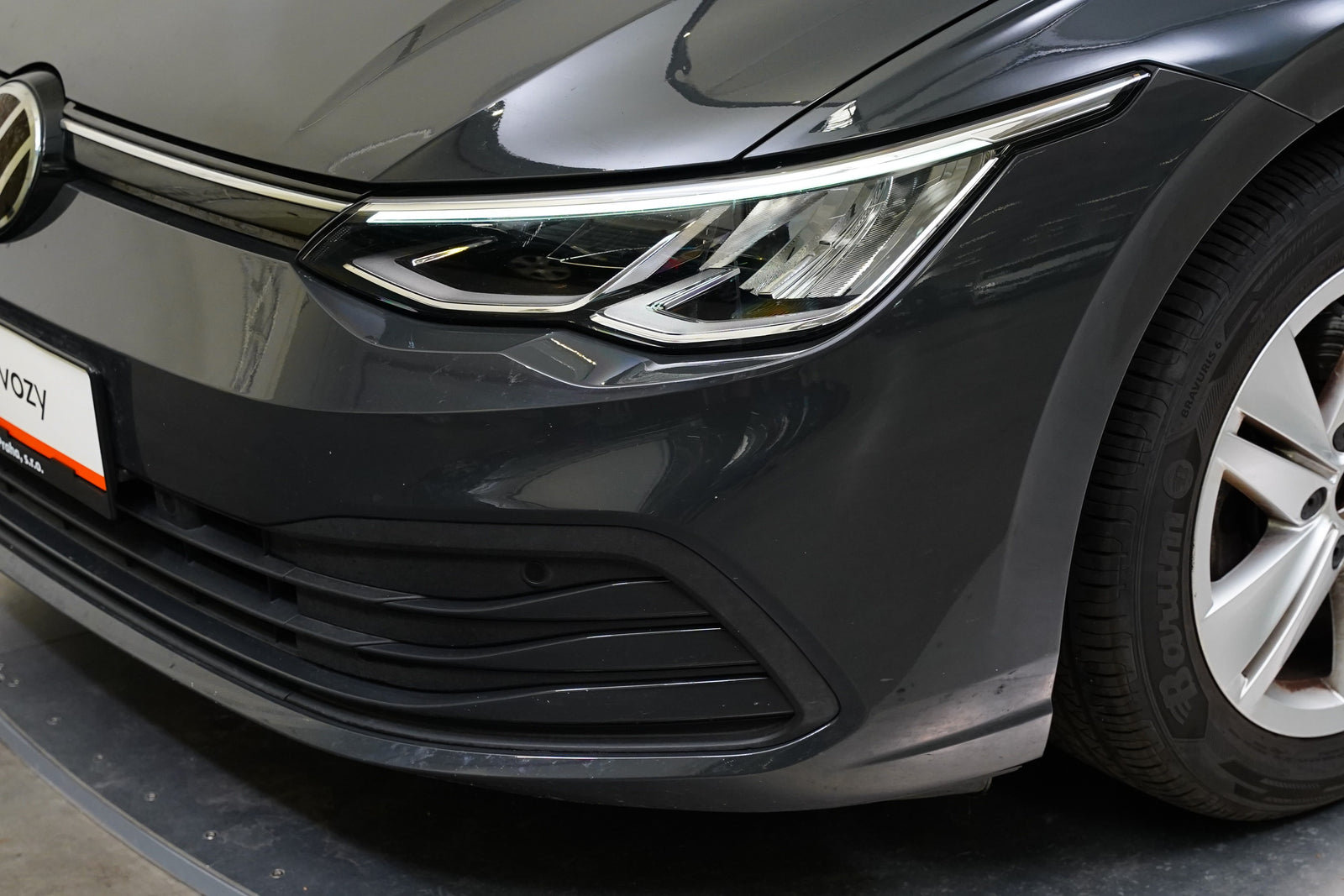 Volkswagen Golf 1.0 TSI 81 kW Life – foto 9