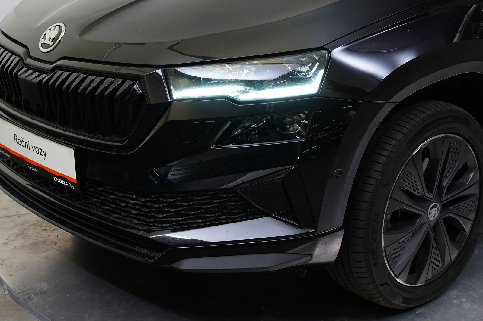 Škoda Karoq 1.5 TSI 110 kW DSG Sportline – foto 9