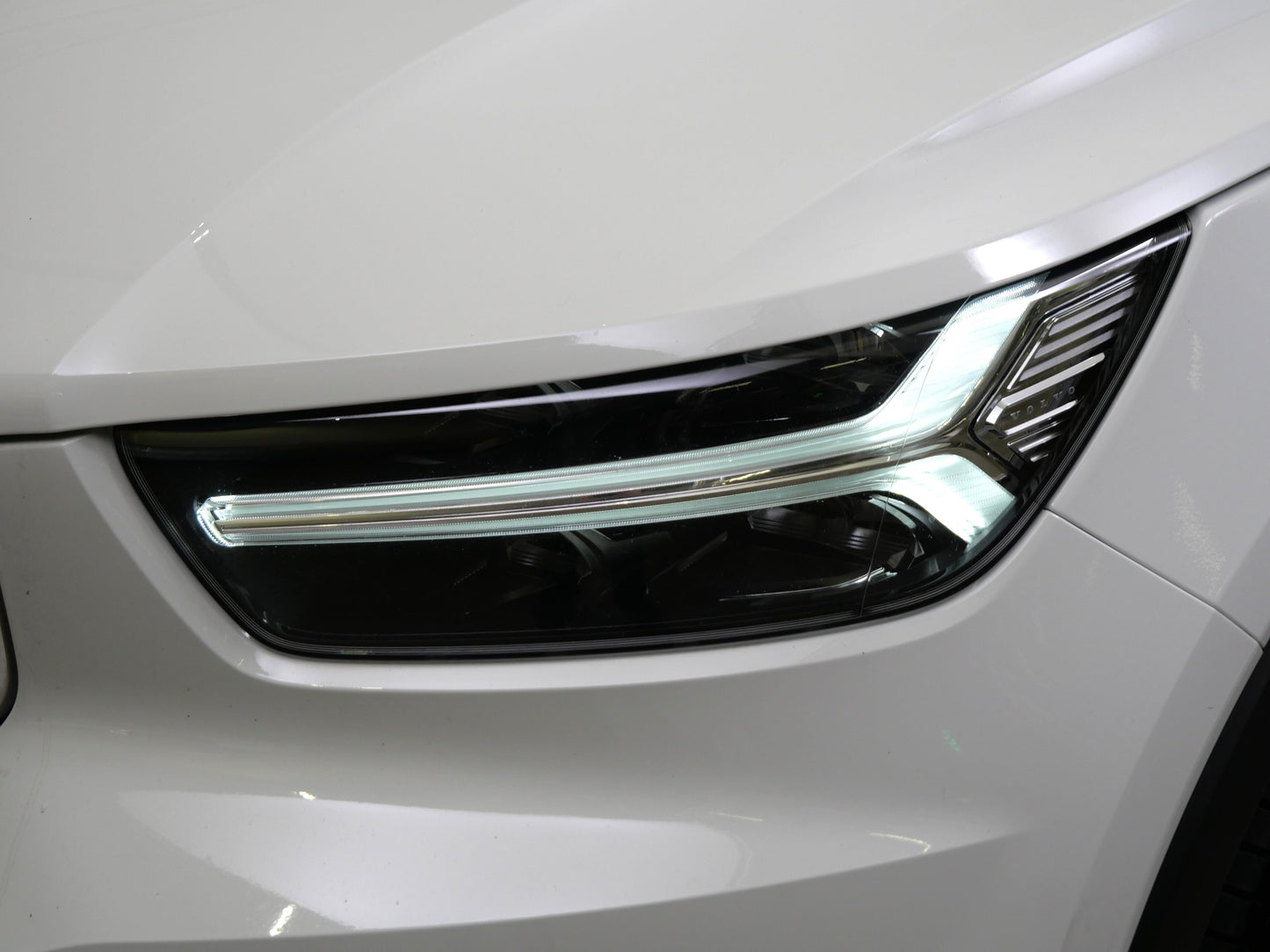 Volvo XC40 2.0 D3 110 kW Momentum Pro