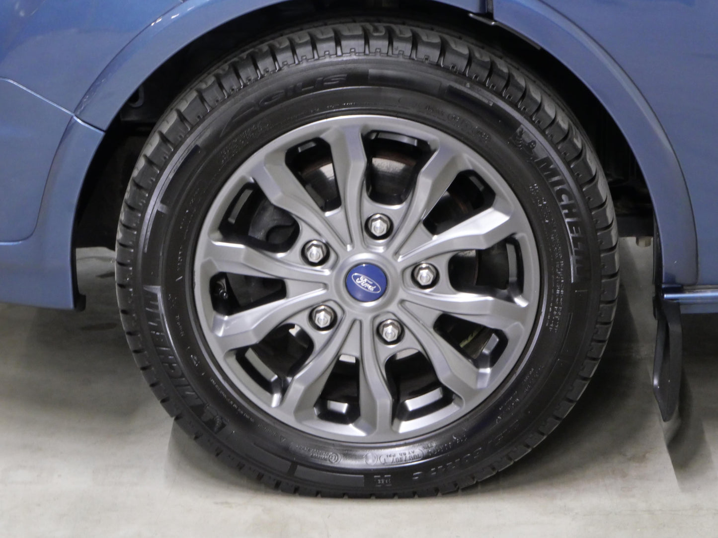 Ford Tourneo Custom 2.0 TDCI 125 kW L2 Titanium