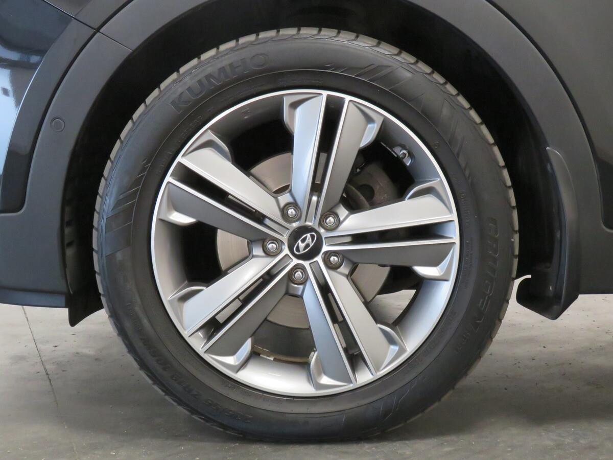 Hyundai Grand Santa Fe 2.2 CRDi 145 kW Luxury