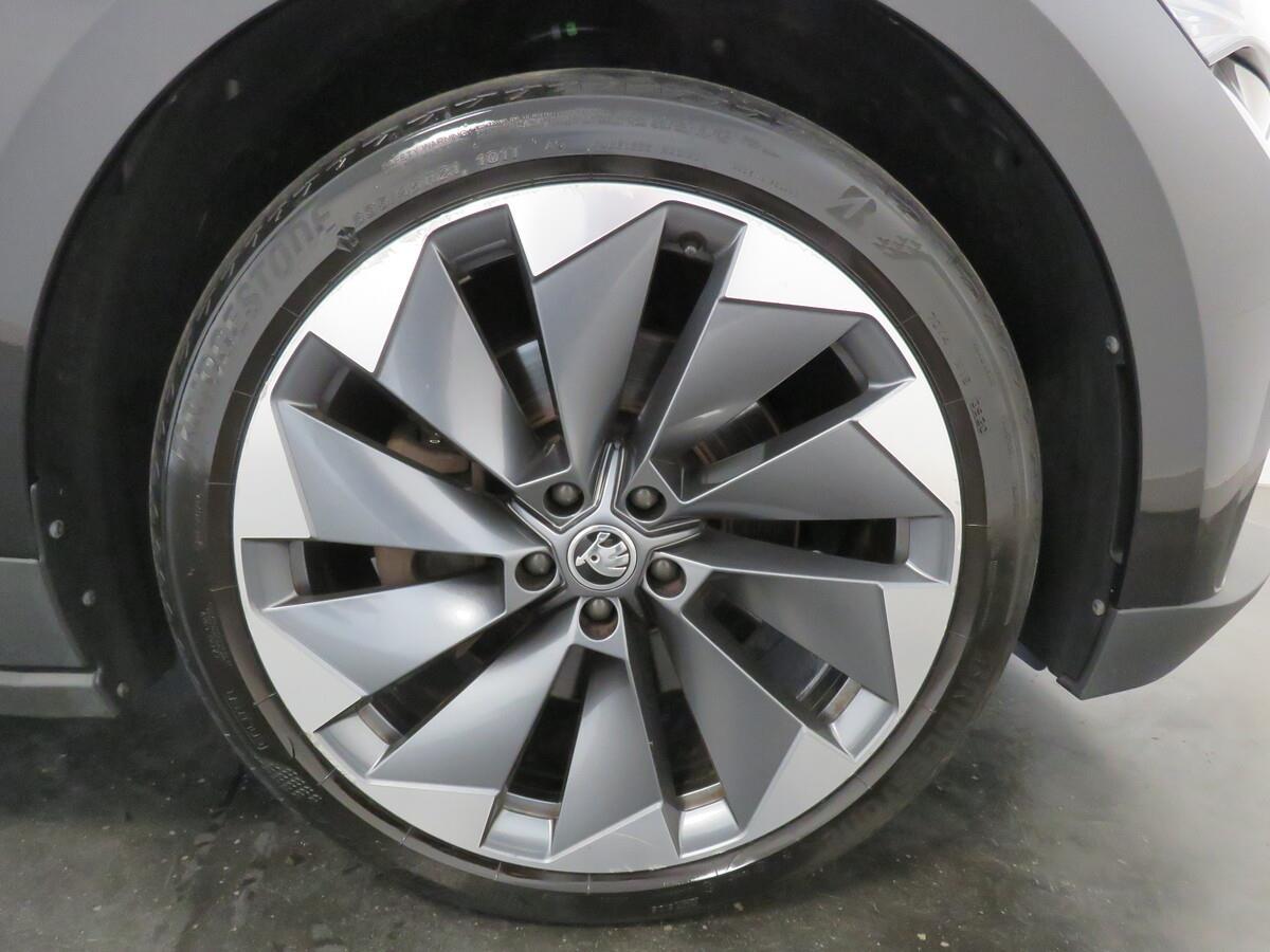 Škoda ENYAQ iV 82 kWh 150 kW ecoSuite