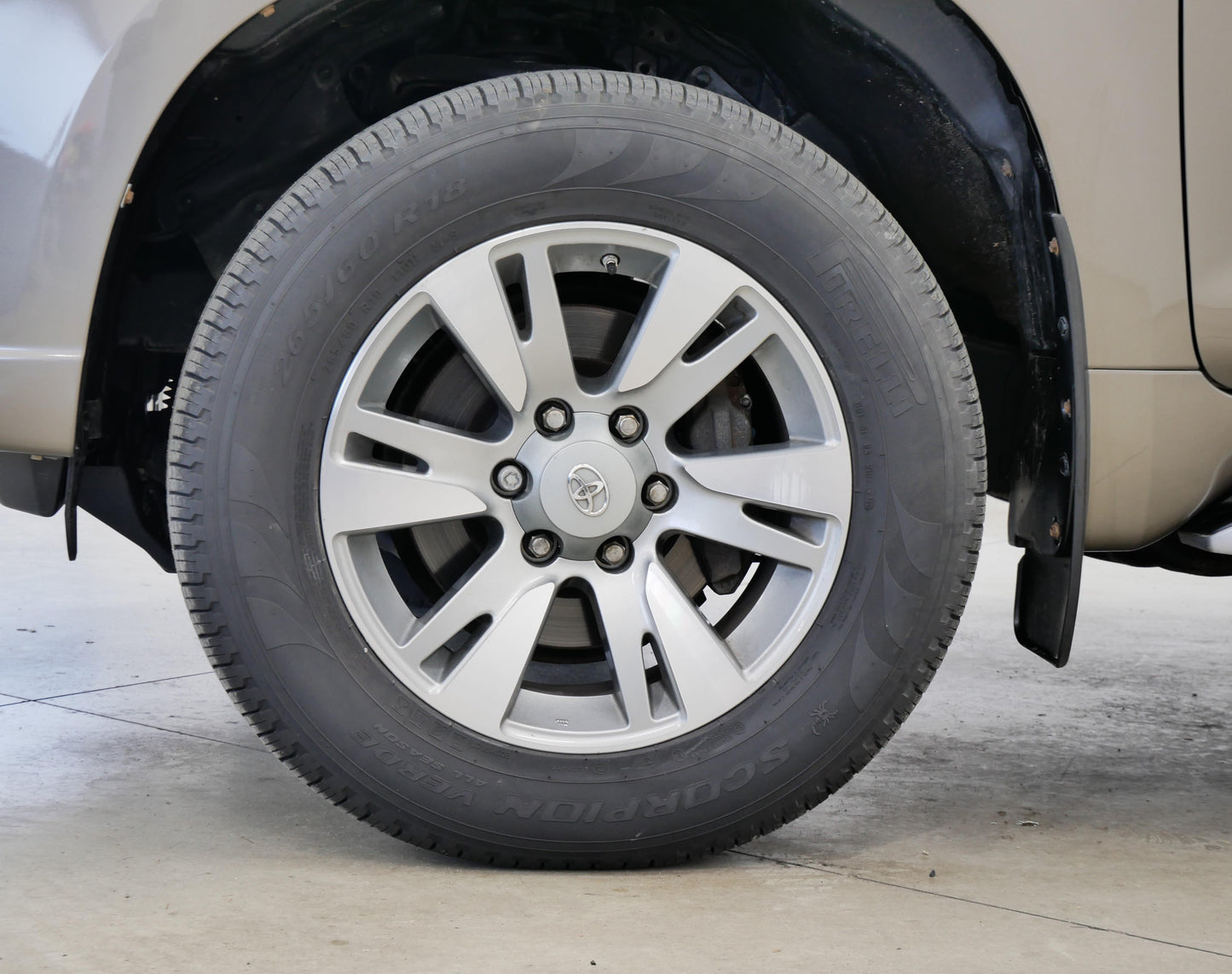 Toyota Land Cruiser 150 2.8 D-4D 130kW Executive