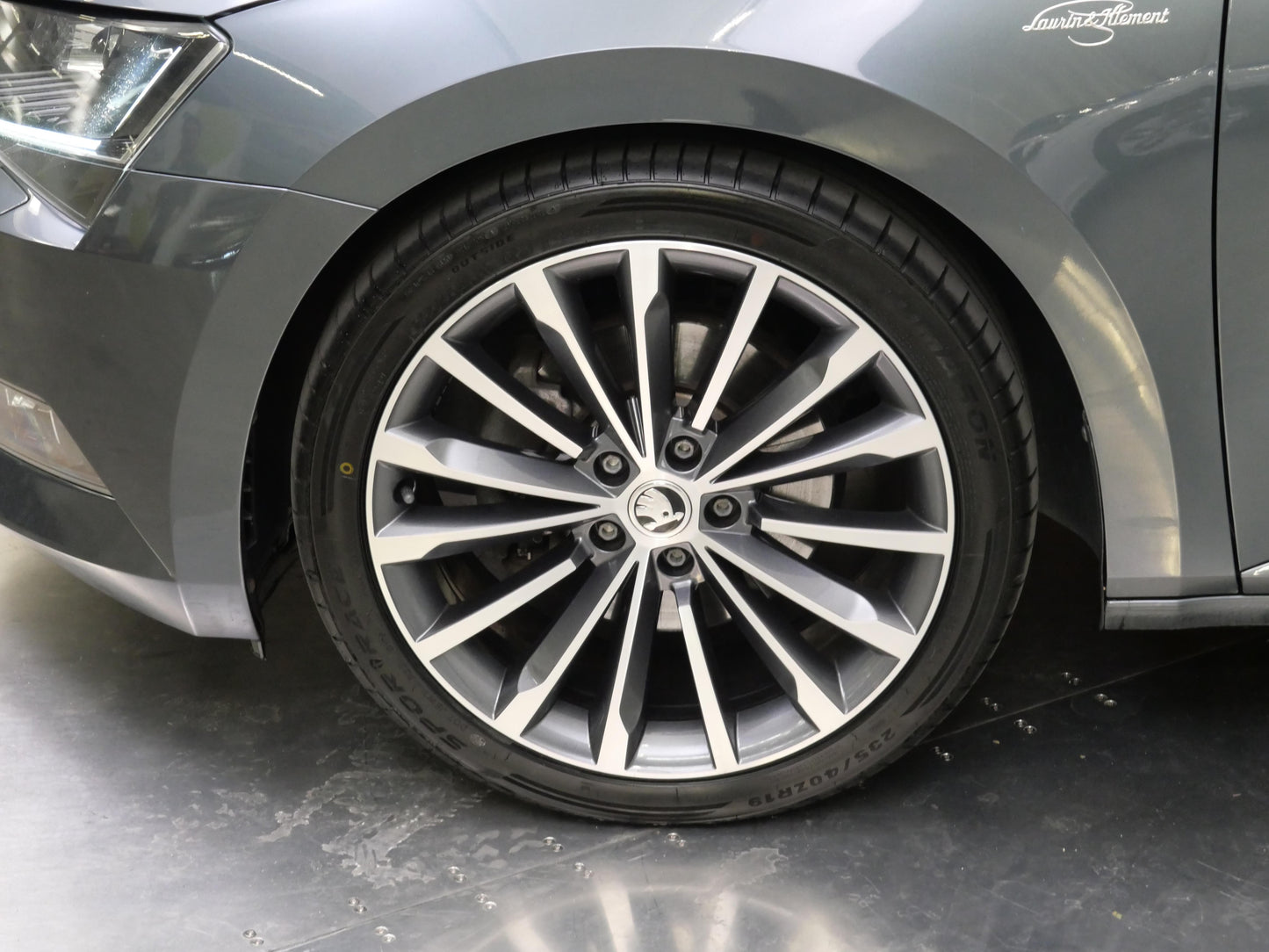Škoda Superb 2.0 TDI 110 kW DSG L&K