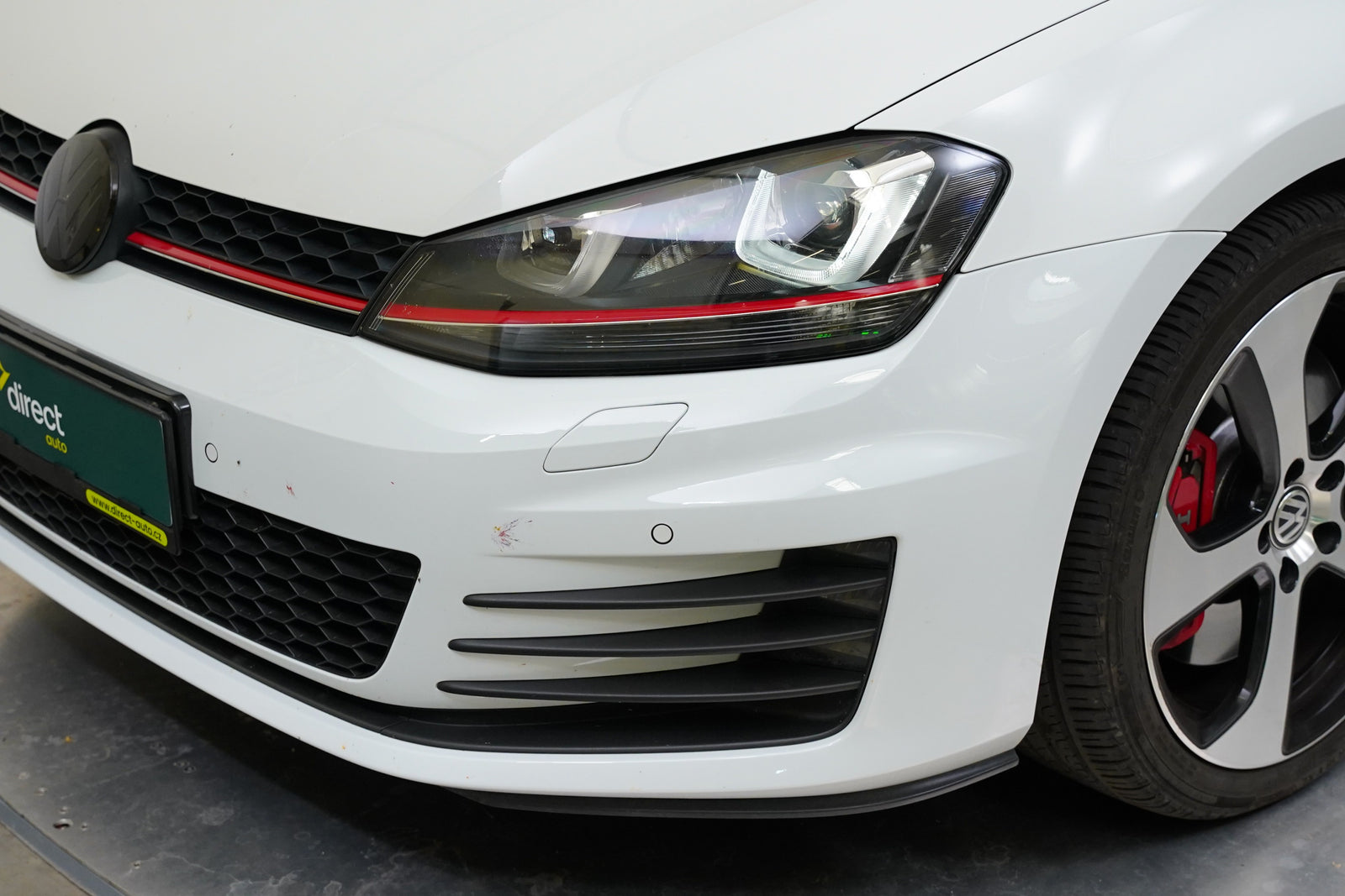 Volkswagen Golf 2.0 TSI 169 kW GTI – foto 9