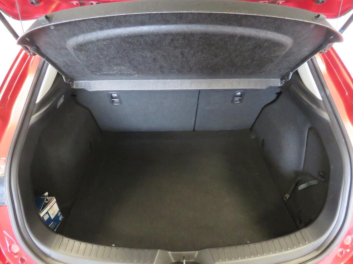 Mazda 3 2.0i 88 kW Challenge