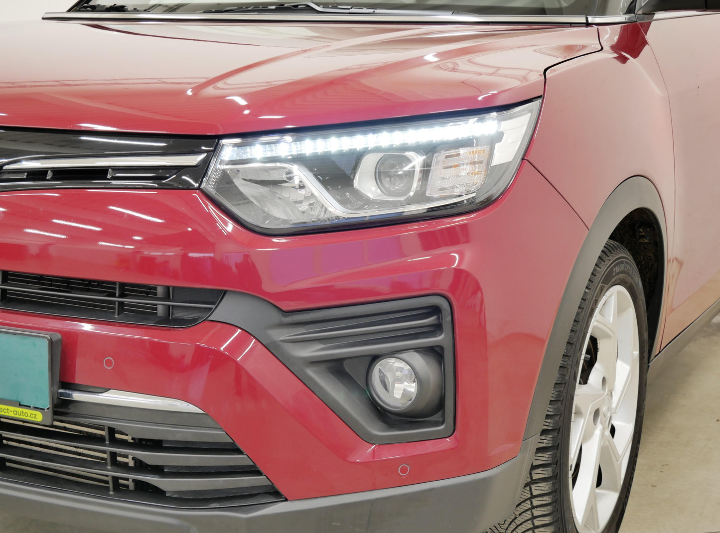 Ssang Yong Tivoli 1.5 i 120 kW Black Line