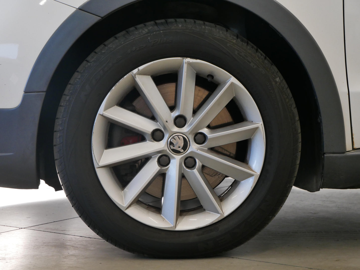 Škoda Superb 2.0 TDI 103 kW ScoutLine