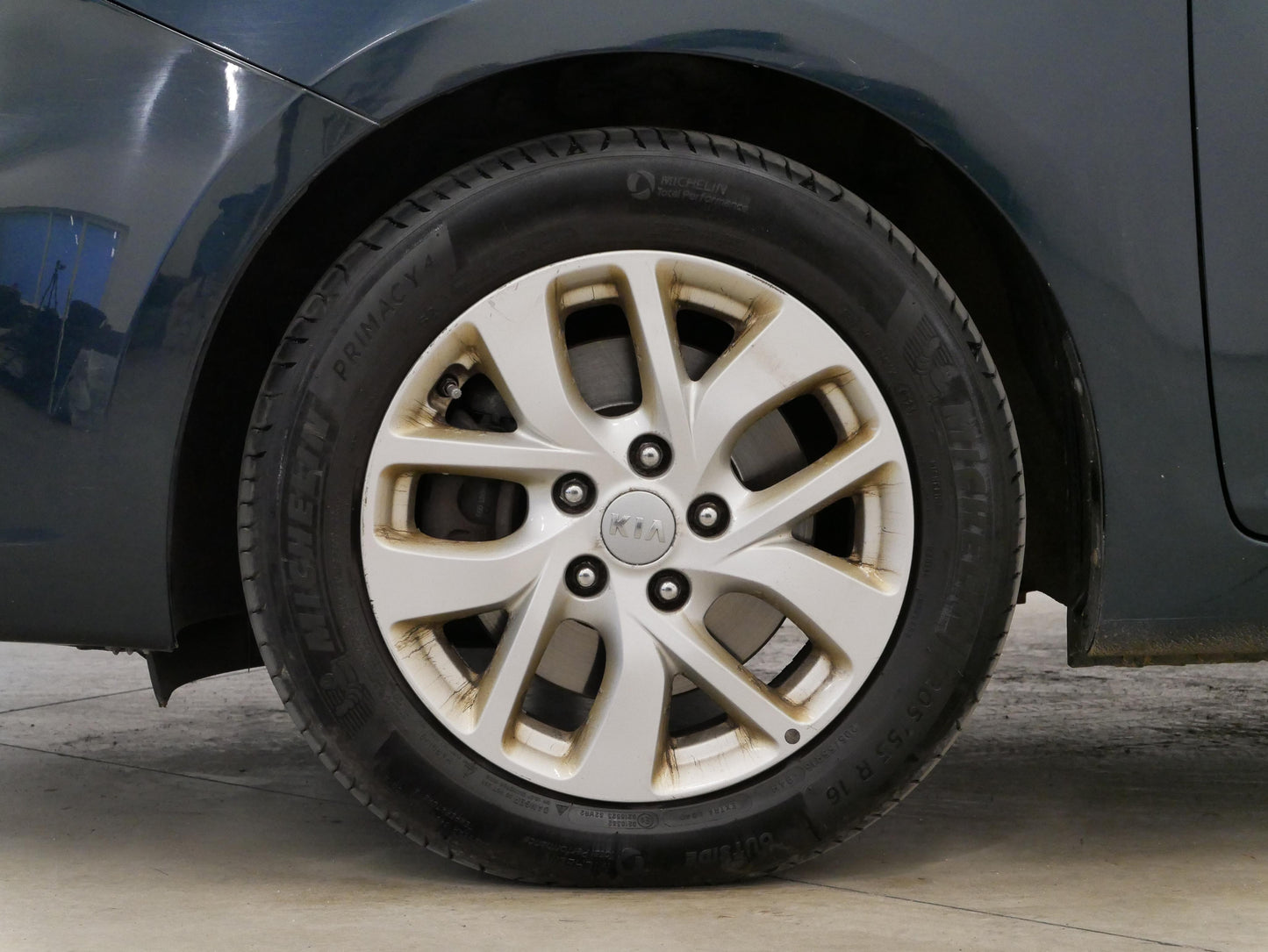 Kia Motors Carens 1.6 GDi 99 kW