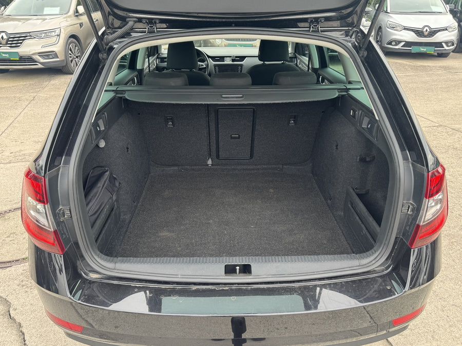 Škoda Octavia 1.6 TDI 85 kW Style – foto 9