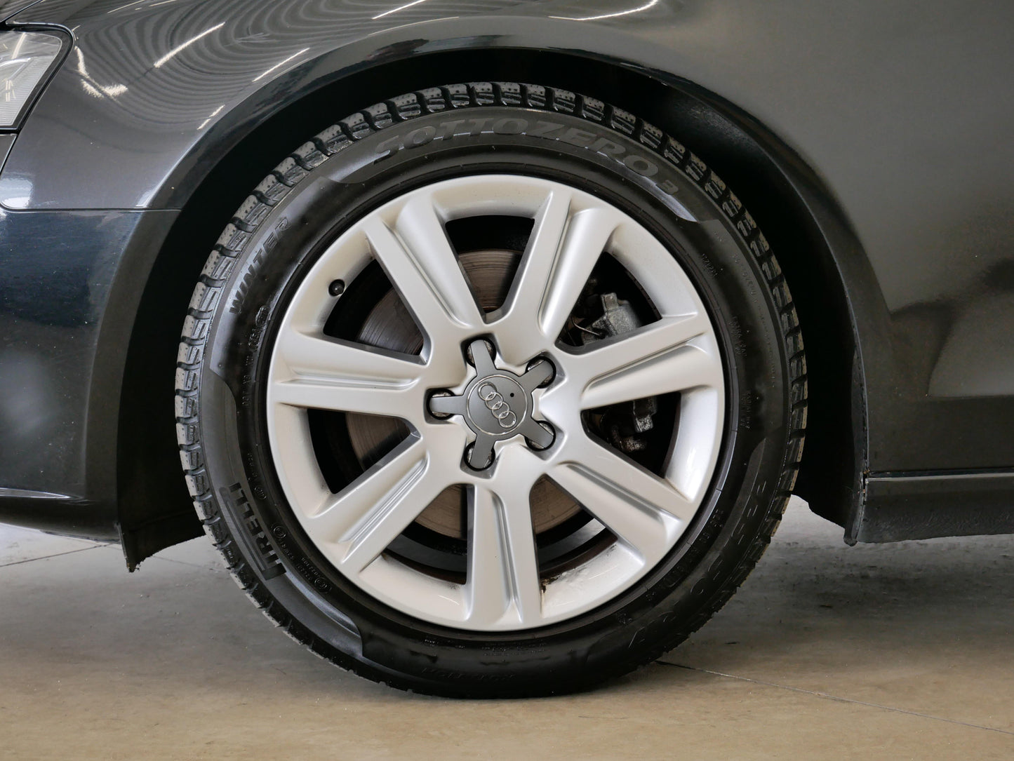 Audi A4 2.0 TDI 125 kW S line 4x4