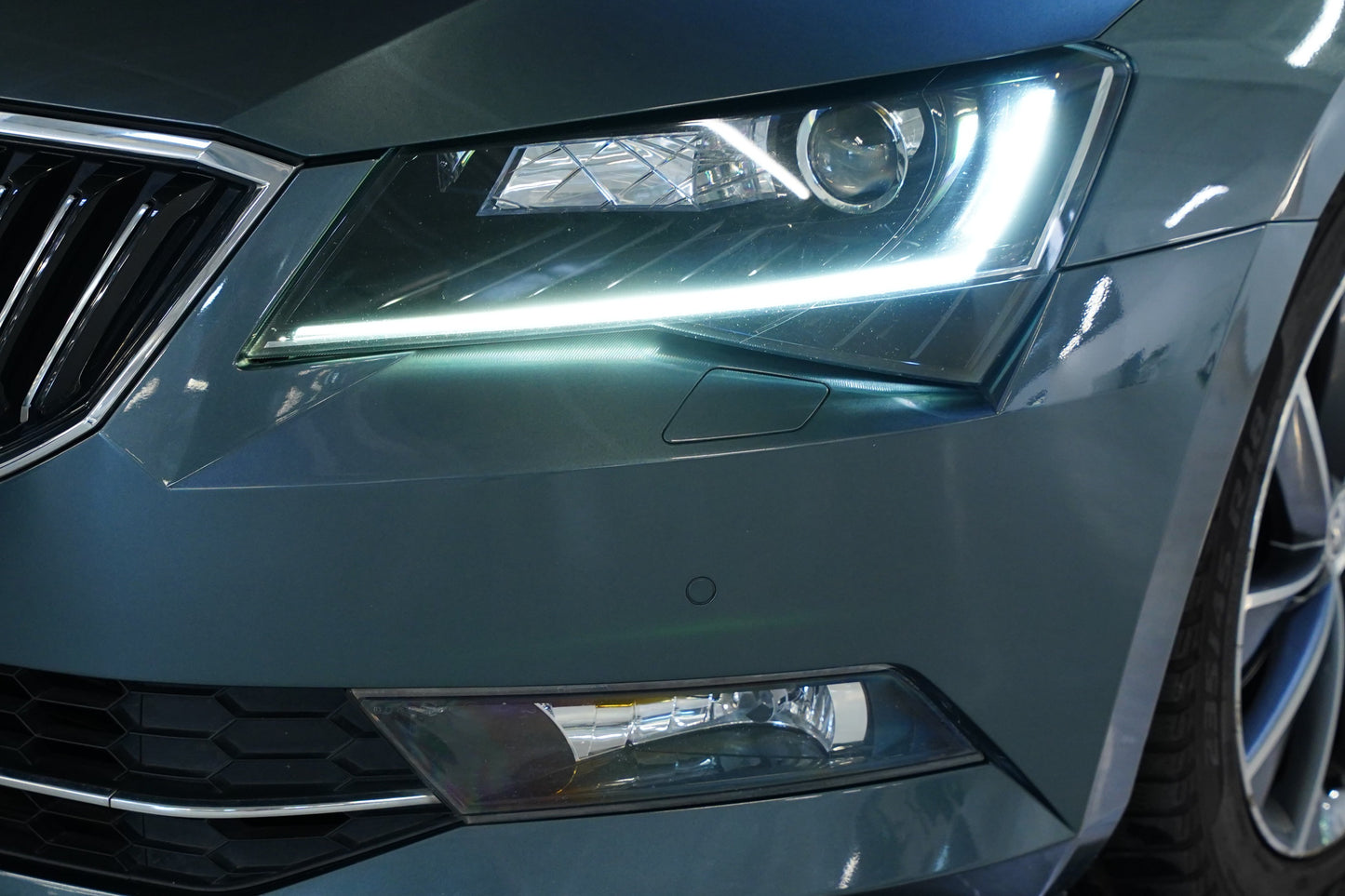 Škoda Superb 1.8 TSI 132 kW DSG L&K
