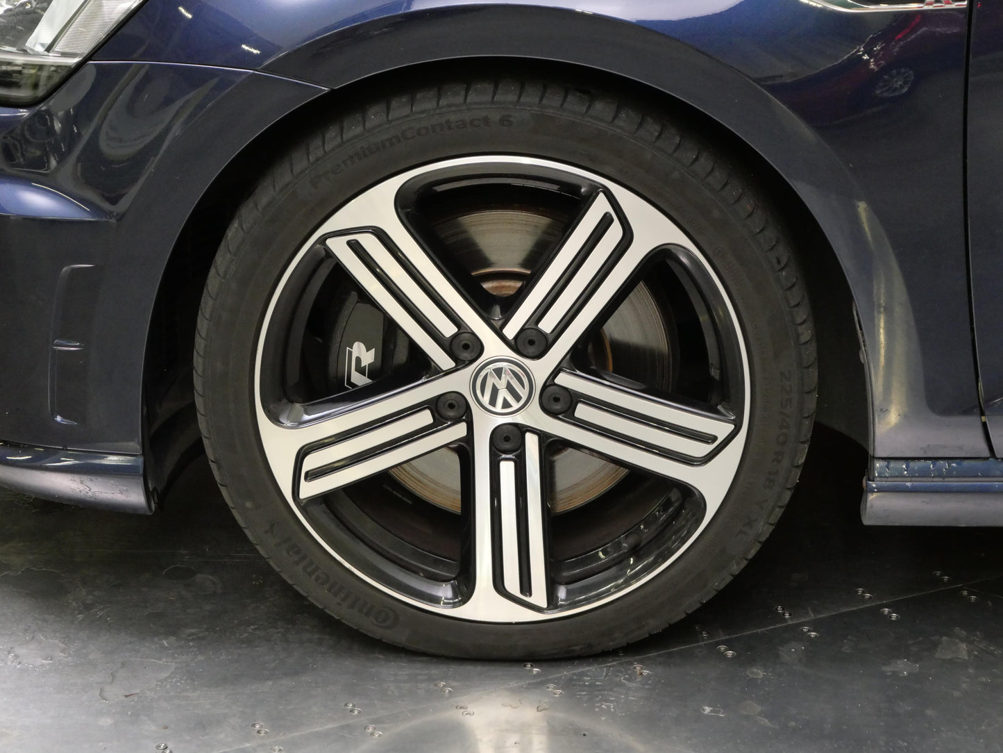 Volkswagen Golf 2.0 TSI 221 kW 4Motion "R"