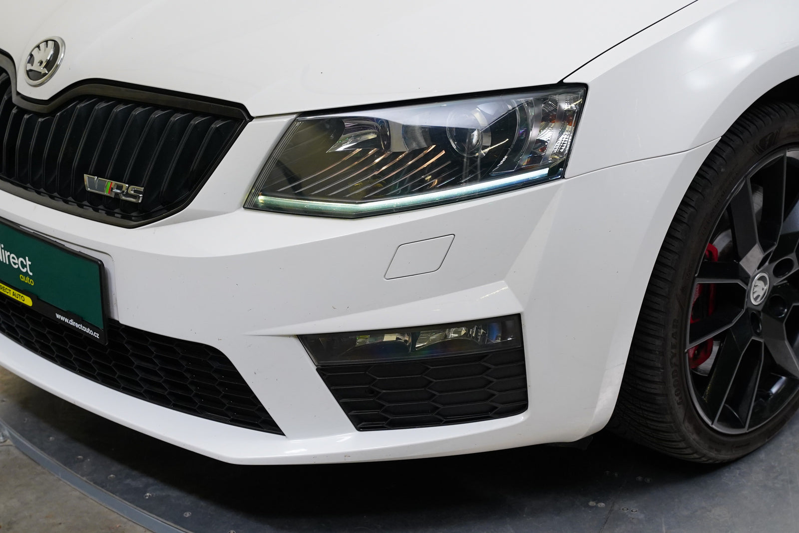 Škoda Octavia 2.0 TSI 162 kW RS – foto 9