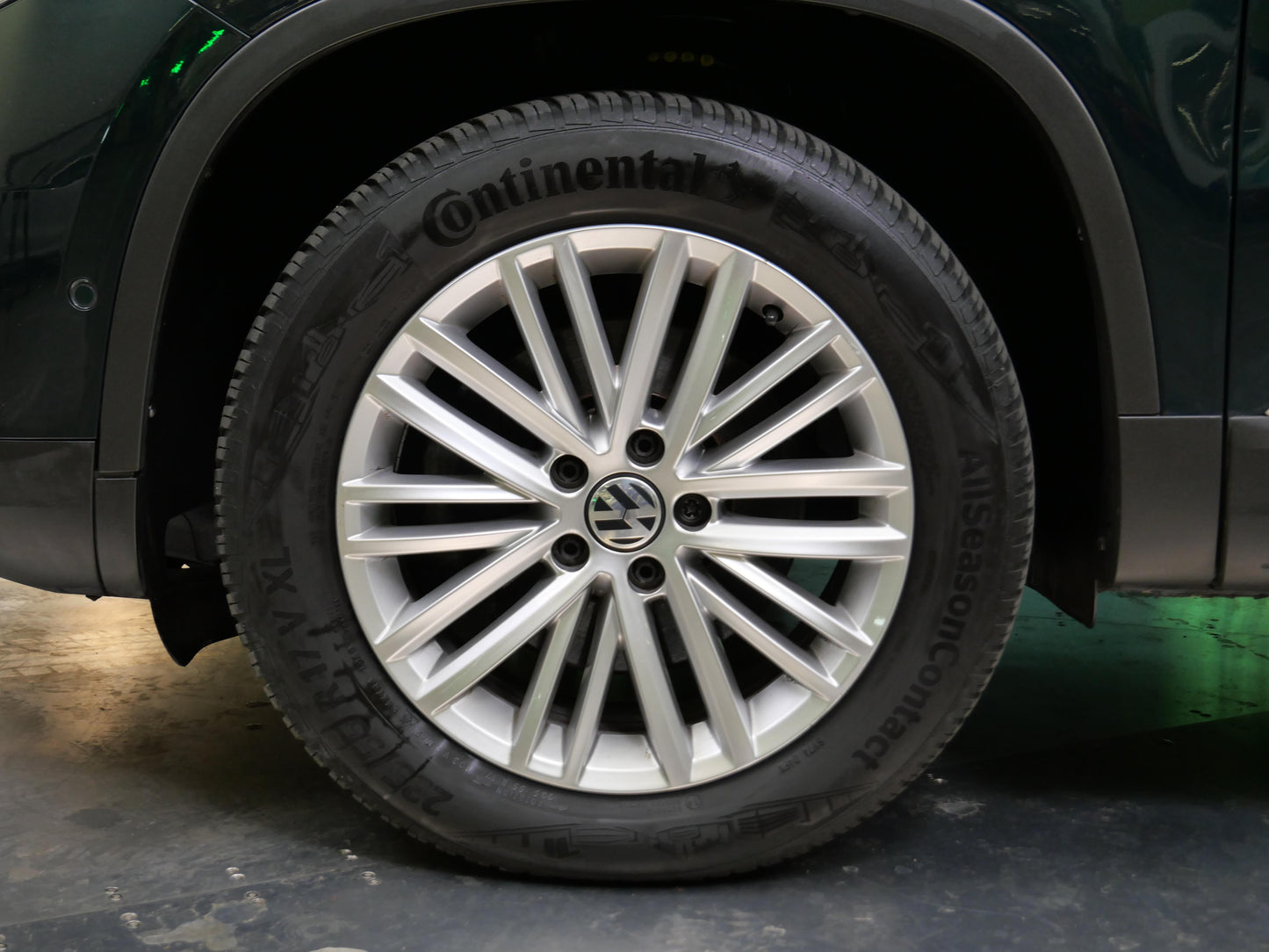 Volkswagen Tiguan 1.4 TSI 90 kW Sport & Style