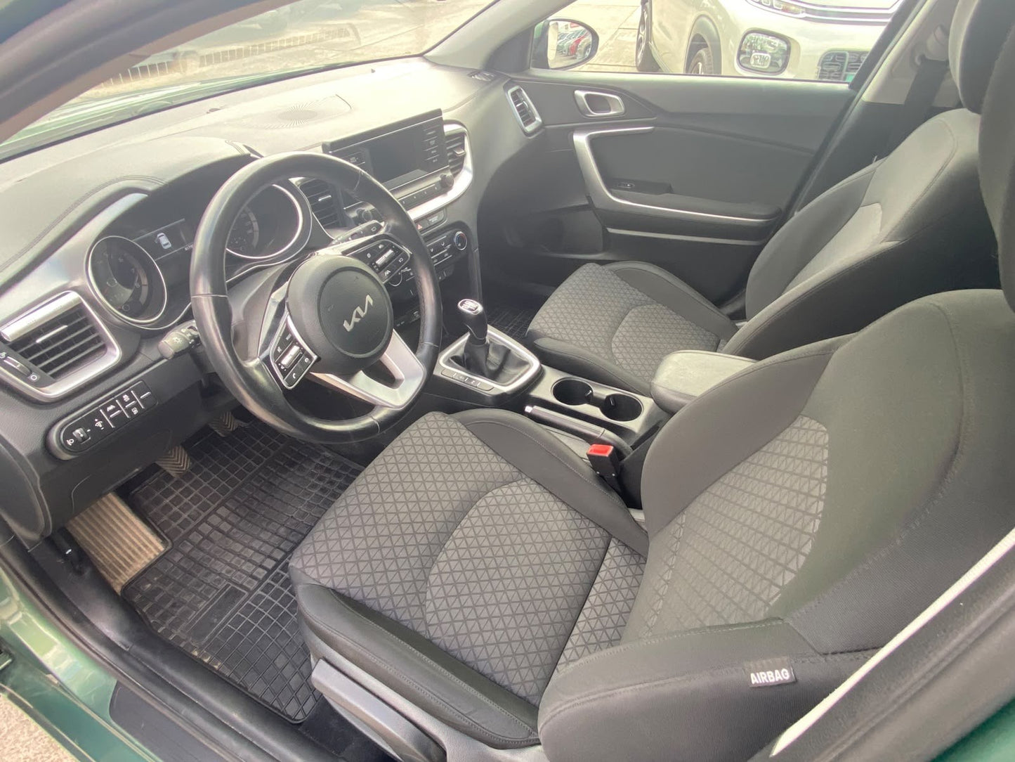 Kia Ceed 1.5 T-GDI 117 kW