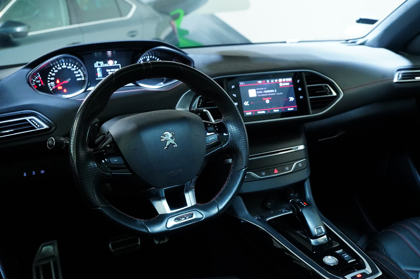 Peugeot 308 2.0 Blue-HDi 132 kW GT