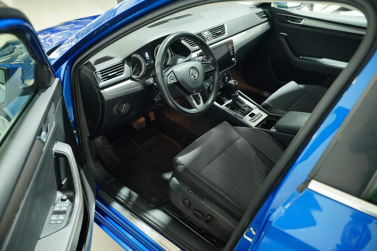 Škoda Superb 2.0 TDI 140 kW Style – foto 6