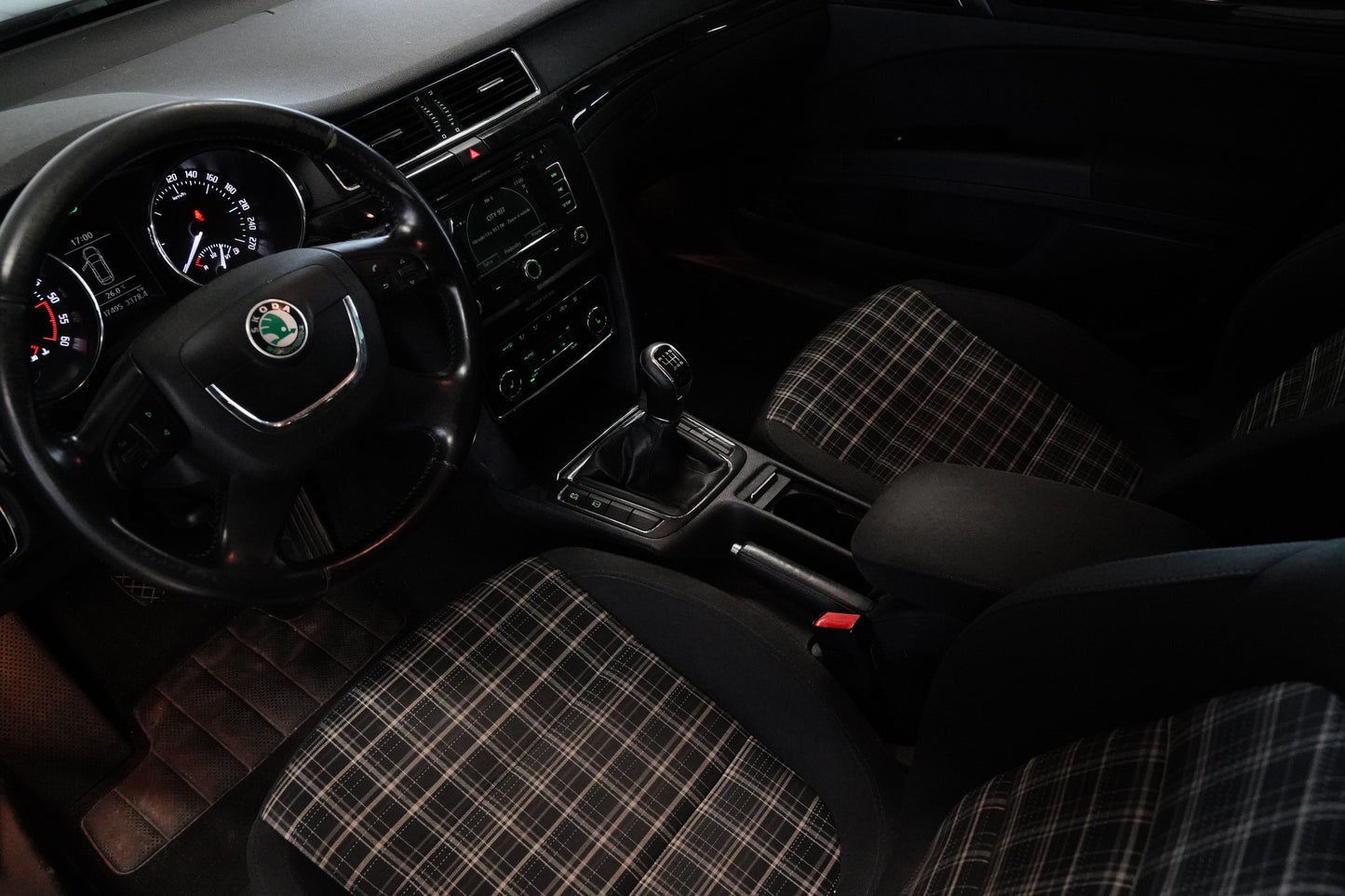 Škoda Superb 2.0 TDI 125 kW Ambition 4X4