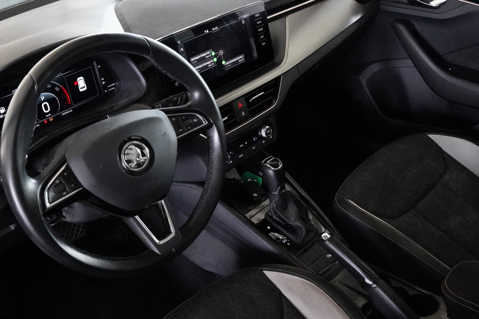 Škoda Kamiq 1.0 TSI 85 kW DSG Style – foto 5