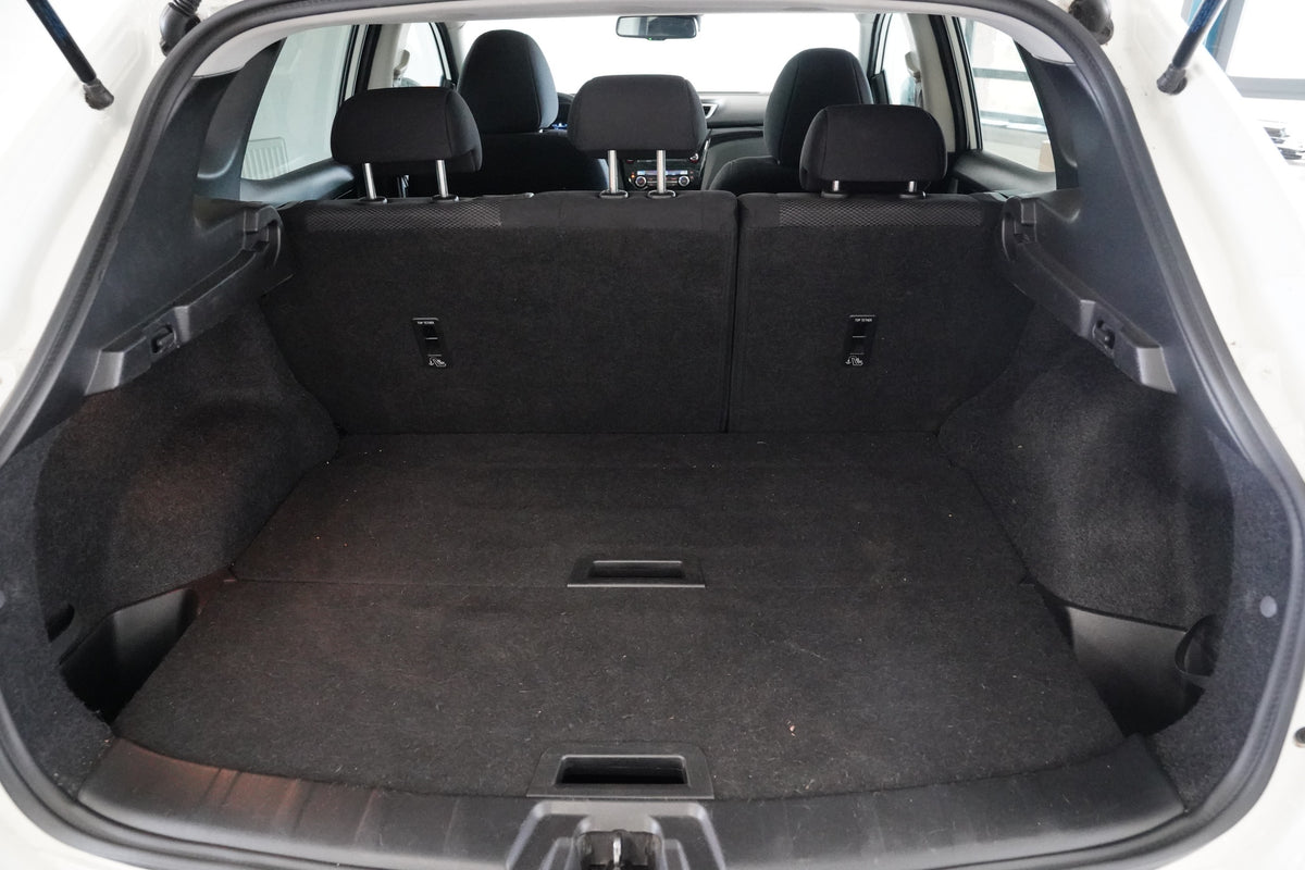 Nissan Qashqai 1.2 i 85 kW N-Connecta
