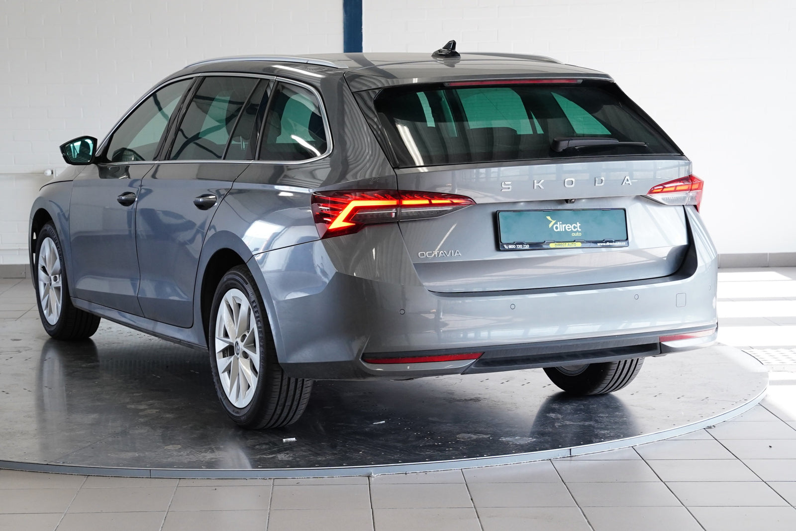 Škoda Octavia 2.0 TDI 110 kW Top Selection – foto 4
