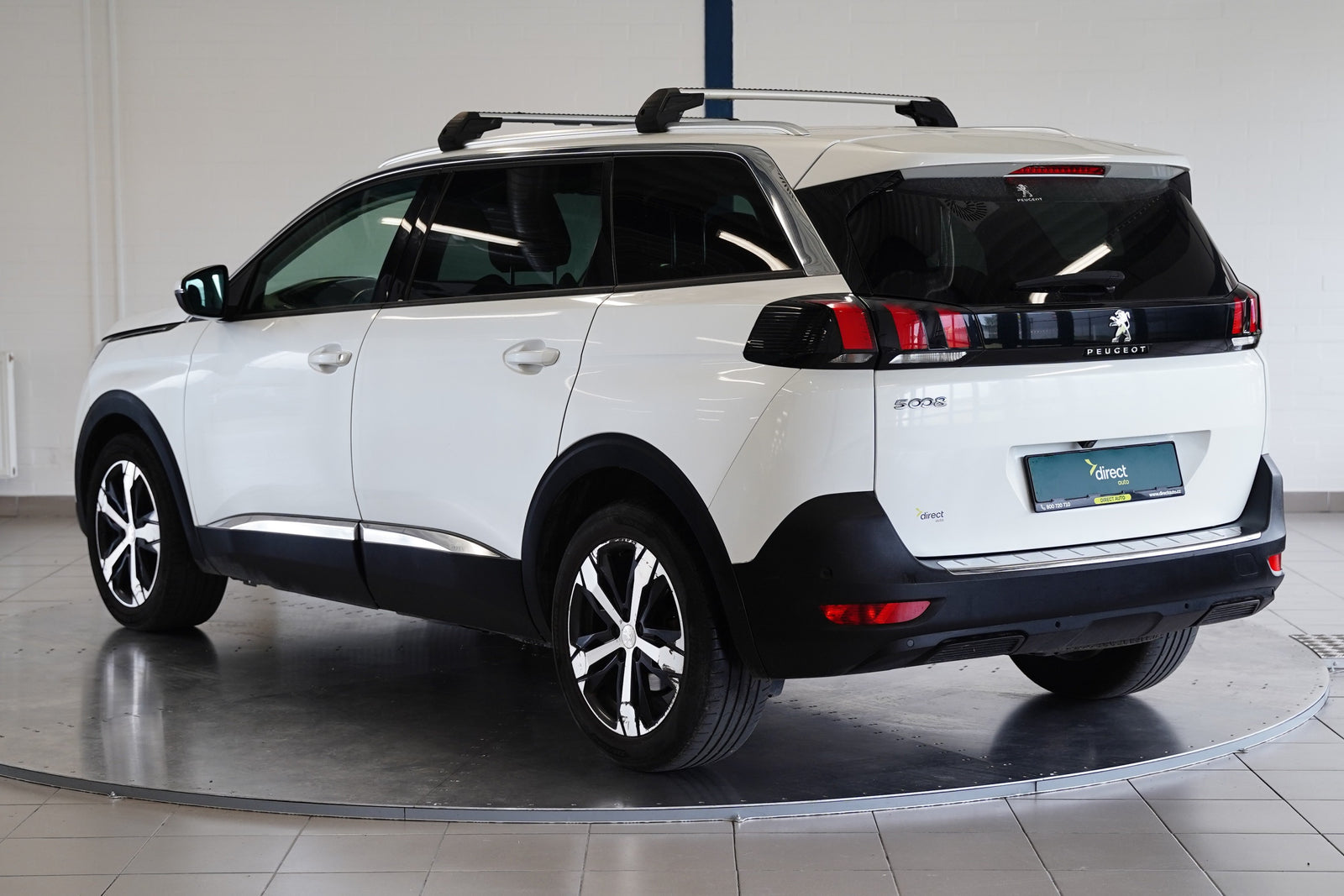 Peugeot 5008 1.5 BlueHDI 96 kW EAT Allure – foto 4