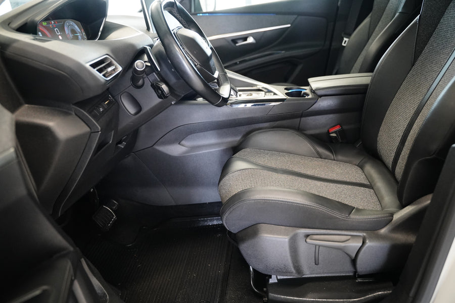 Peugeot 5008 1.5 BlueHDI 96 kW EAT Allure – foto 6
