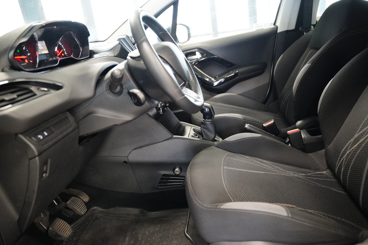 Peugeot 208 1.0i 50 kW