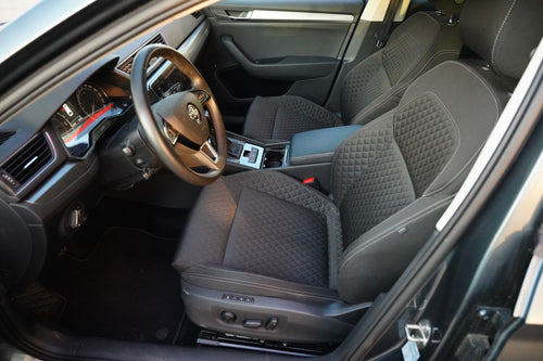 Škoda Superb 2.0 TDI 110 kW – foto 5