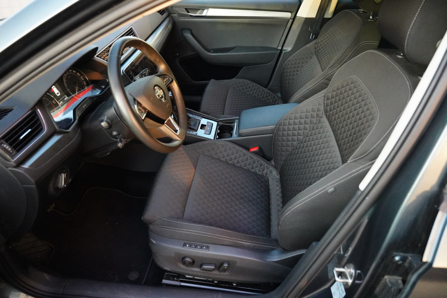 Škoda Superb 2.0 TDI 110 kW – foto 5