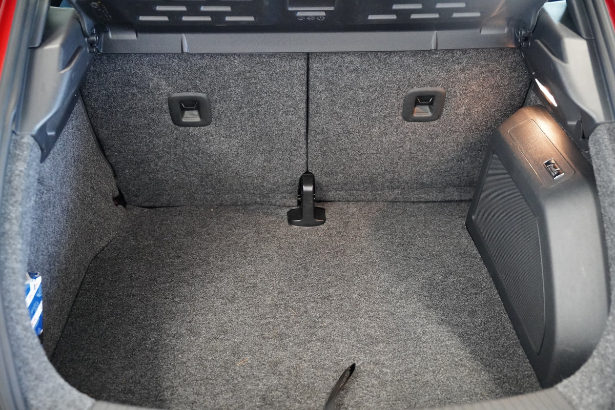 Volkswagen Beetle 2.0 TSI 147 kW DSG Fender – foto 24