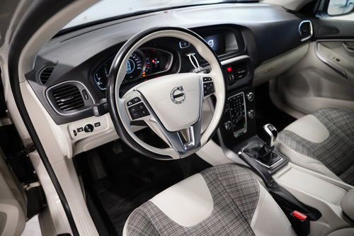 Volvo V40 D2 88 kW Momentum – foto 5