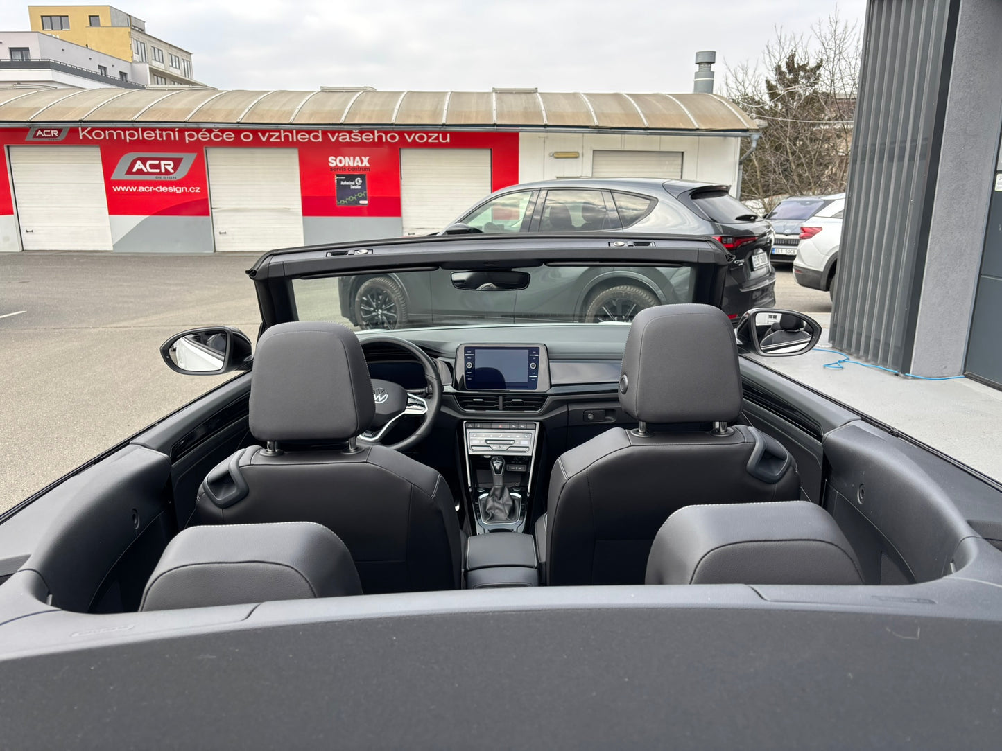 Volkswagen T-Roc 1.5 TSI Cabriolet R-Line