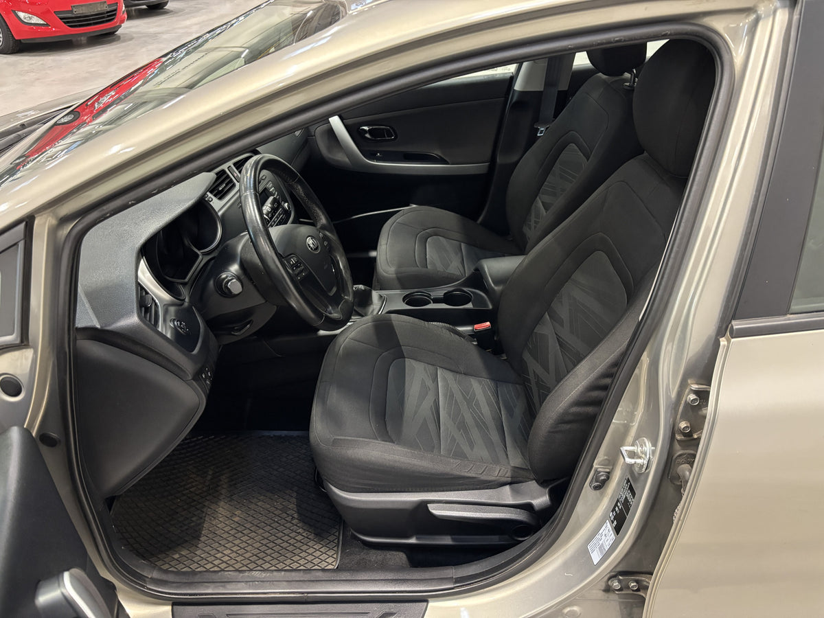 Kia Ceed 1.4 CVVT 73 kW – foto 6