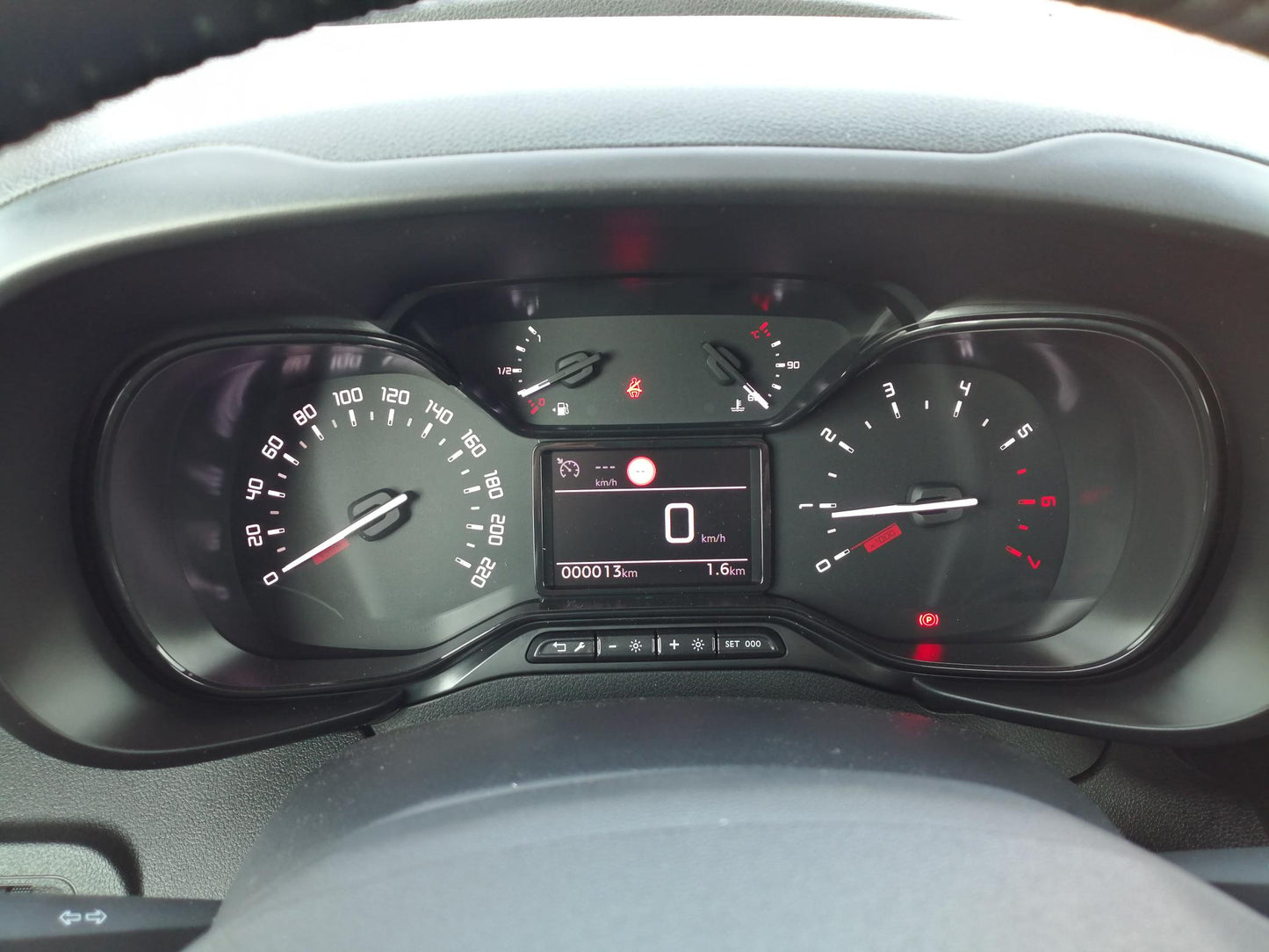 Fiat Doblo NEW Kombi 1,5 BHDI L1
