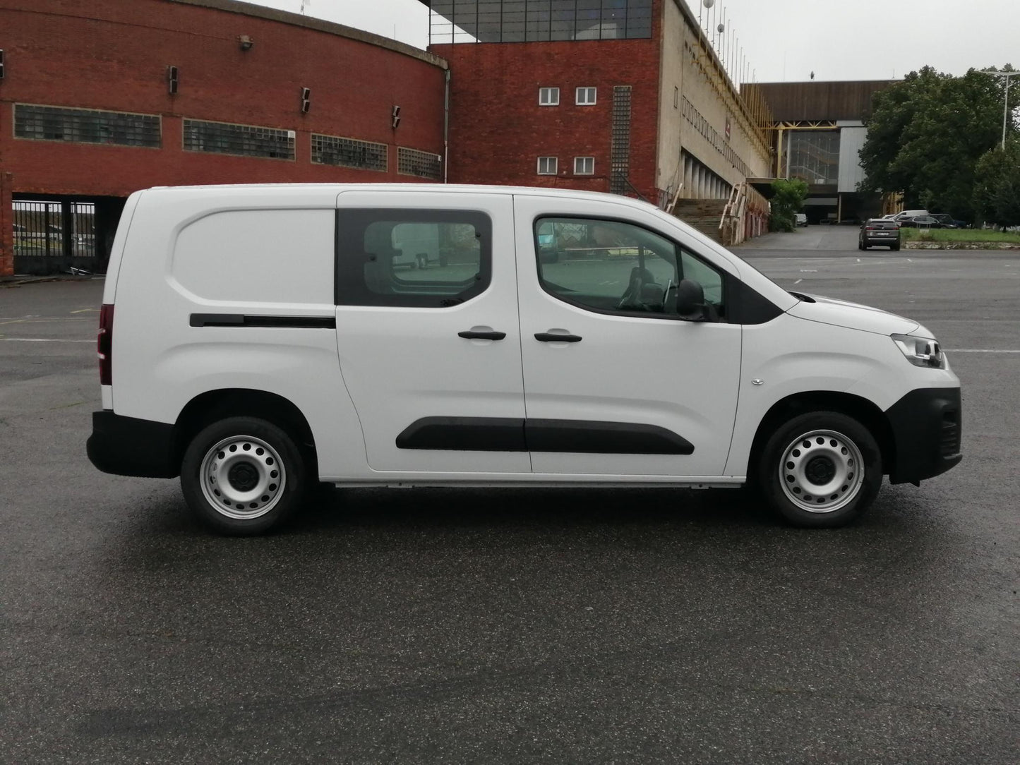 Fiat Doblo 1,5 BlueHDI 100k polokombi L2