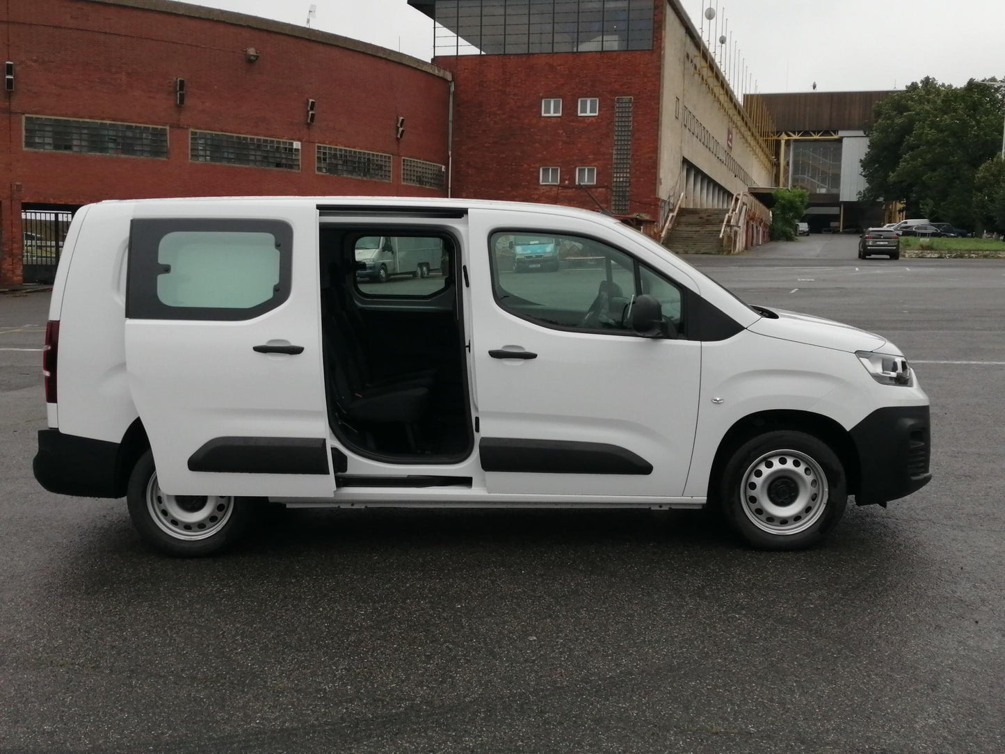 Fiat Doblo 1,5 BlueHDI 100k polokombi L2