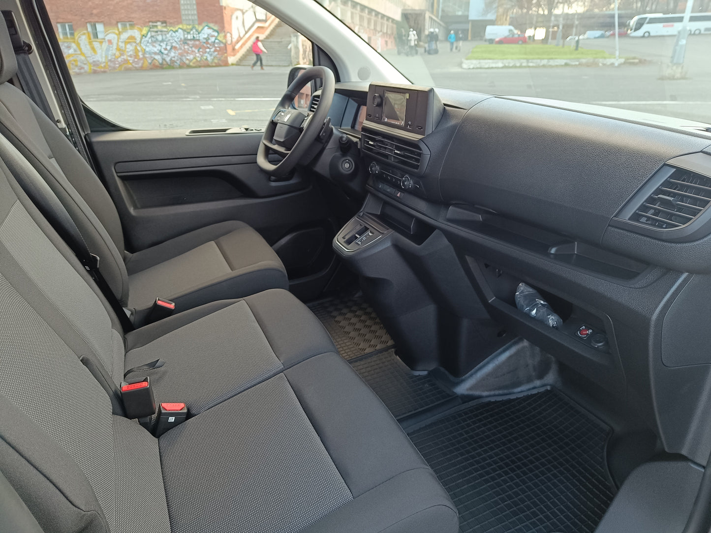 Fiat E-Scudo 75kWh 136k van L2