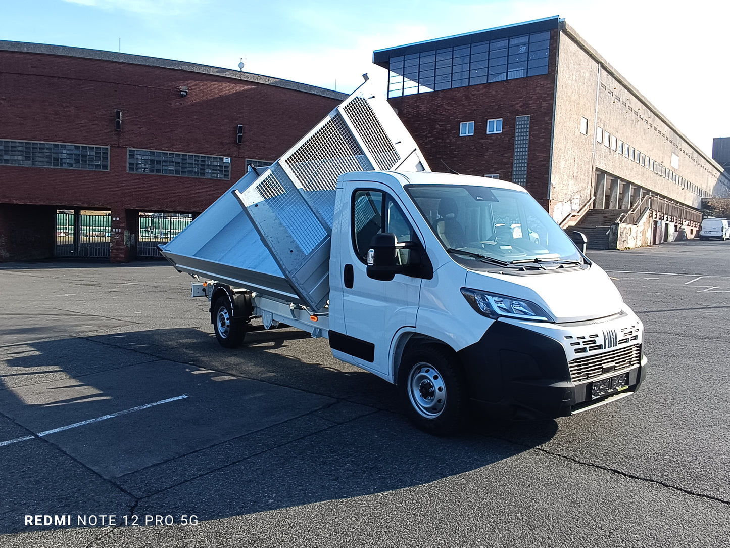 Fiat Ducato Maxi Valník 3-stranný sklápěč 2,2 MTJ 140k 35 L4
