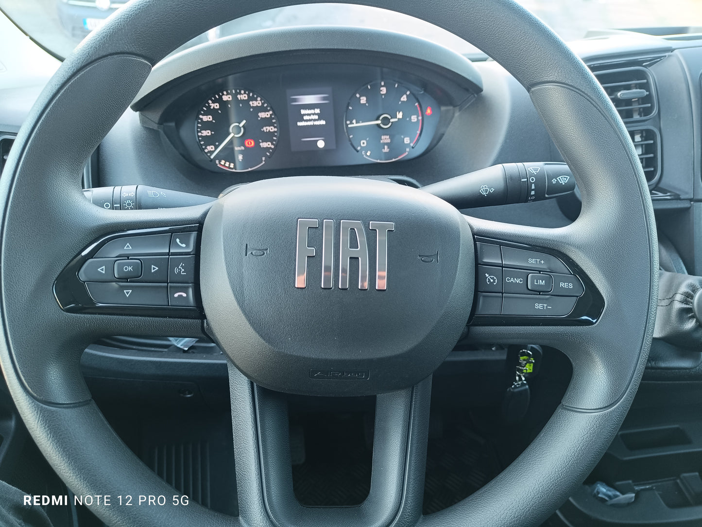 Fiat Ducato Maxi Valník 3-stranný sklápěč 2,2 MTJ 140k 35 L4