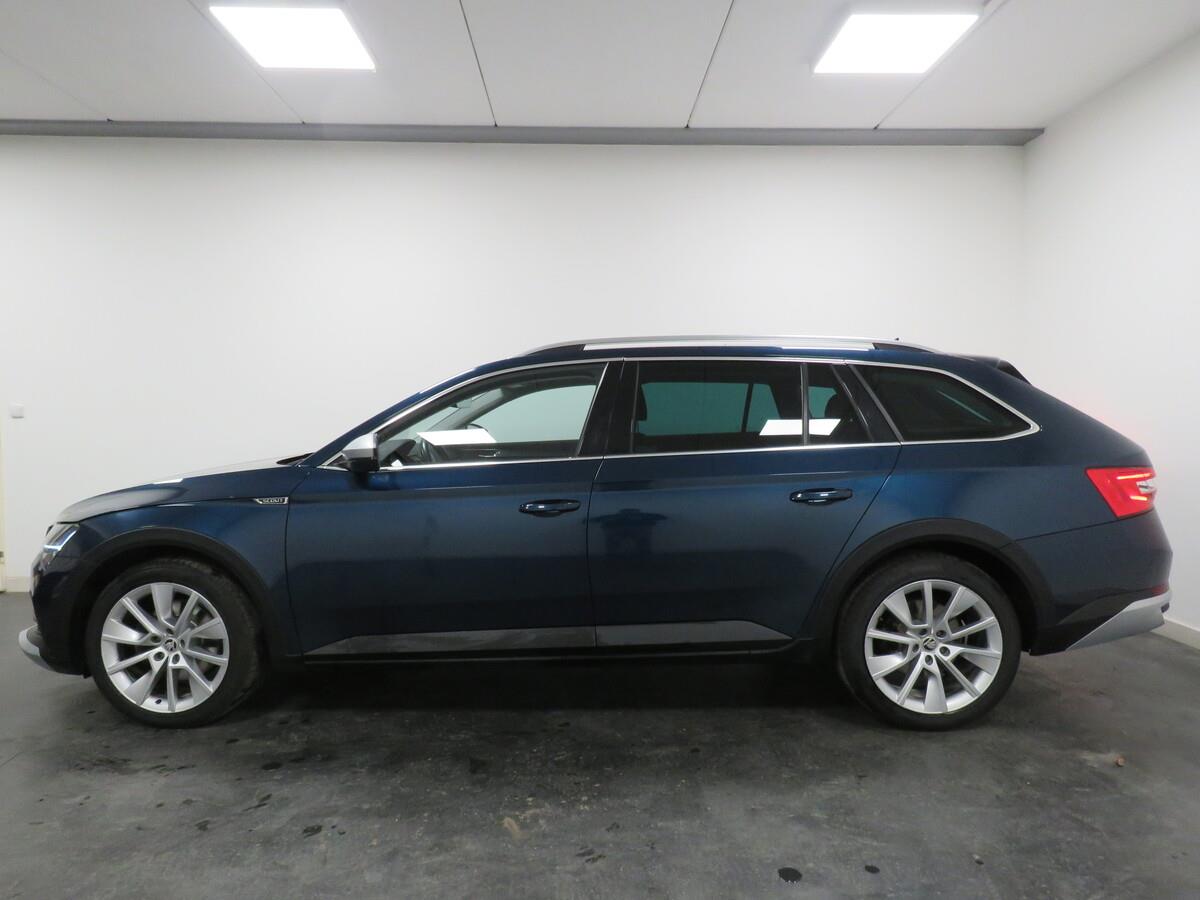 Škoda Superb 2.0 TDI 147 kW Scout – foto 3