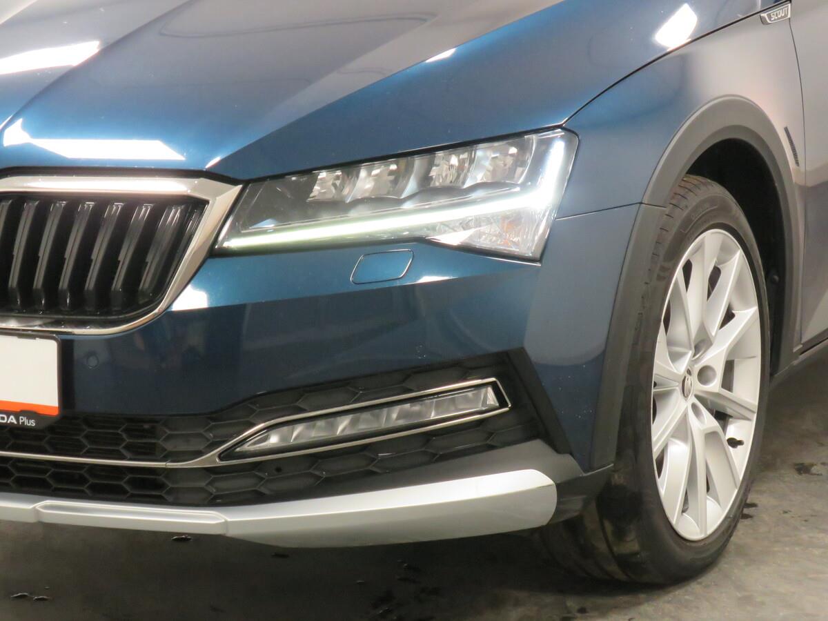 Škoda Superb 2.0 TDI 147 kW Scout – foto 9