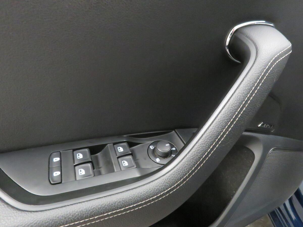 Škoda Superb 2.0 TDI 147 kW Scout – foto 12