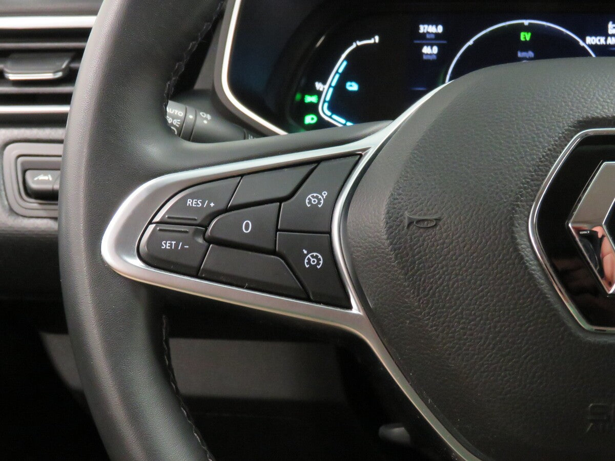 Renault Clio 1.6i 67 kW E-TECH Hybrid